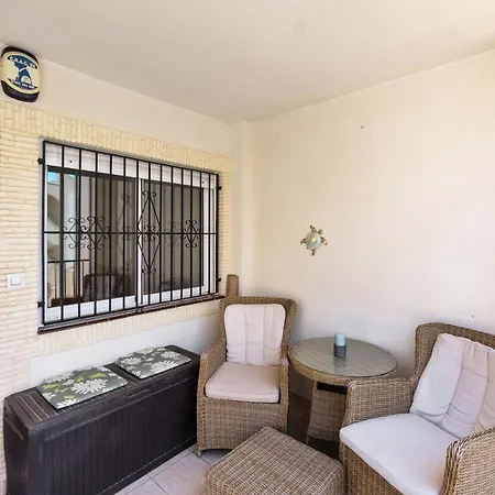 He Sunny Terrace T